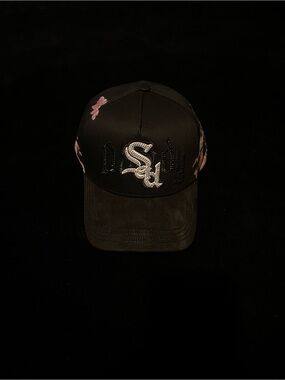 DANDY HATS × SAD BOYZ II "DÍAS NUBLADOS" JUNIOR H LIMITED EDITION - BRAND NEW✅